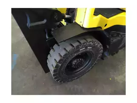Empilhador diesel - Hyster H2.5UT (8)