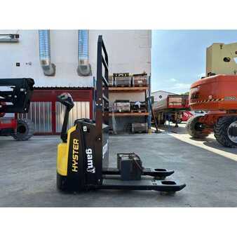 Apilador eléctrico - Hyster P2.0 (1)