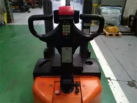 Stacker pedestre - Toyota SWE120I (4)