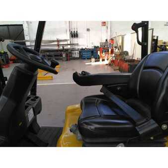 Pozostałe 2017  Yale ERP16VT MWB (5)
