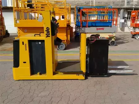 Recogepedido vertical - Yale MO10E AC (1)