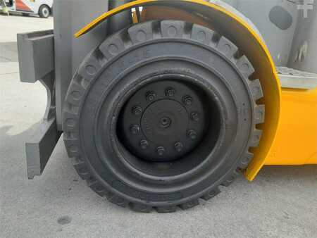 Autres 2018  Jungheinrich EFG S50 (9)