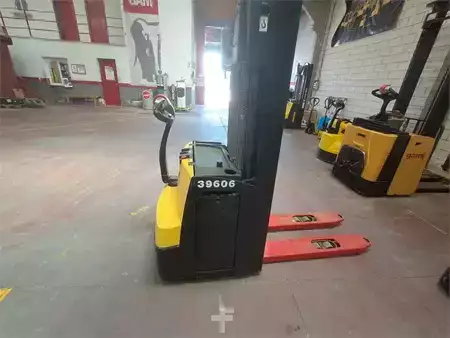 Apilador eléctrico 2021  Hyster S1.6 (3)