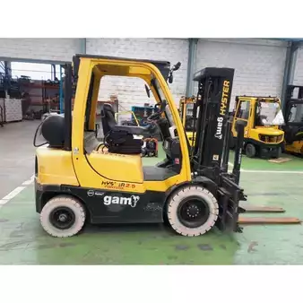 Carrelli elevatori diesel 2019  Hyster 2019 HYSTER H2.5FT (3)