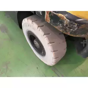 Carrelli elevatori diesel 2019  Hyster 2019 HYSTER H2.5FT (9)