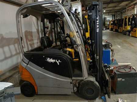 Elektromos 4 kerekű 2006  Still RX 20-16P (1)