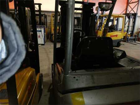 Elektromos 4 kerekű 2006  Still RX 20-16P (2)