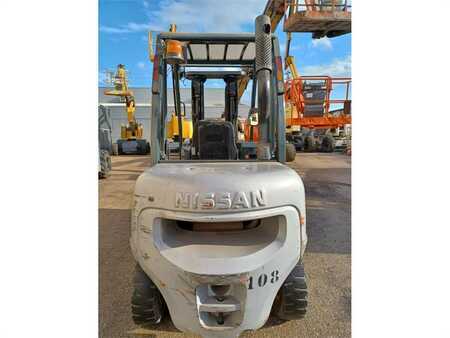 Dieselstapler - Nissan FGD02A30Q (4)