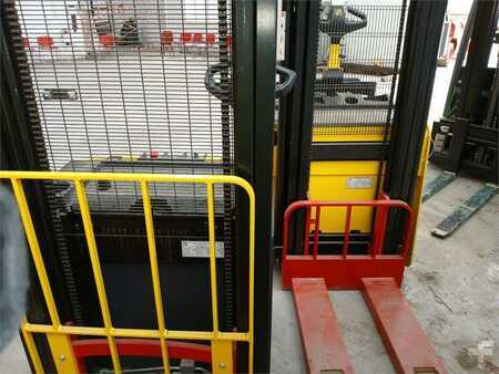 Ledstaplare gå - Hyster S1.5S (2)