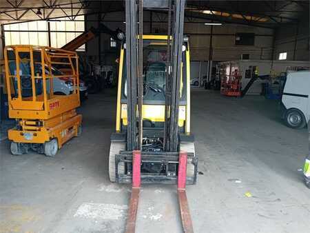 Treibgasstapler - Hyster H2.5FT (2)