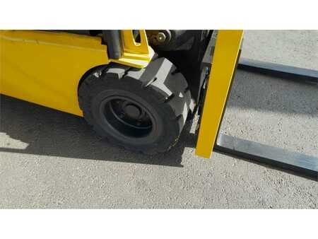 Elektro 4 Rad 2014  Yale ERP20VF (LWB) (13)