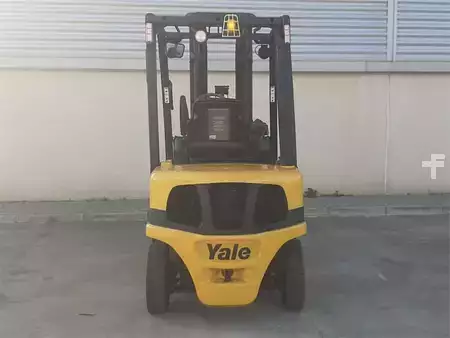 Dieselový VZV - Yale GDP20VX (4)