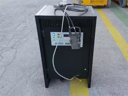 Schubmaststapler - Hyster R1.6N (9)