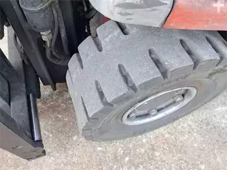 Outro - BT CBE 15 T (7)