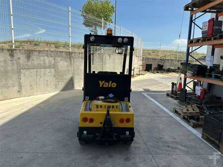 Trækker - Yale MT70 (4)