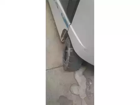 Eléctrica de 4 ruedas - Unicarriers JAG1N1L20Q (10)