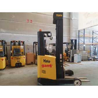 Carretilla retráctil - Yale MR14 (3)