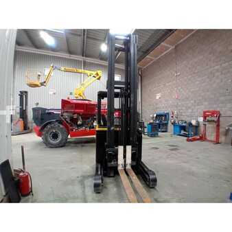 Reachtrucks - Yale MR14 (2)