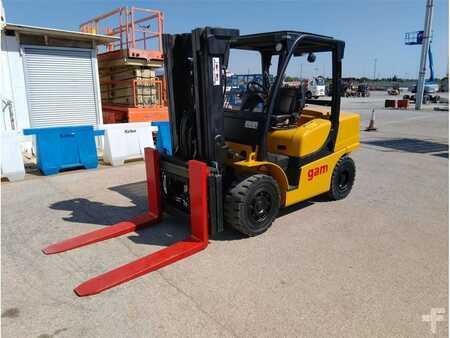 Diesel Forklifts - Yale GDP 45 SVX5 (2)