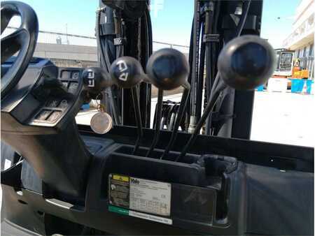 Diesel Forklifts - Yale GDP 45 SVX5 (9)