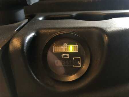 Lavtløftende truck 2020  Hyster P2.0S FBW (8)