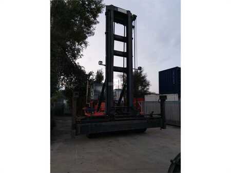 Chariots porte-conteneurs - Kalmar DCF80-45E5 (1)