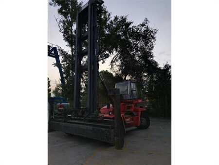 Chariots porte-conteneurs - Kalmar DCF80-45E5 (6)