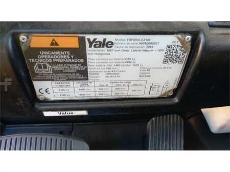 Chariots électriques à 4 roues 2019  Yale ERP25VL (13)