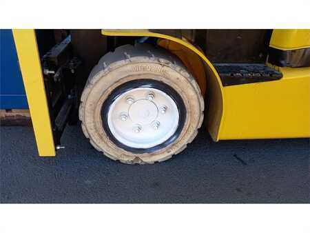 Chariots électriques à 4 roues 2019  Yale ERP25VL (7)