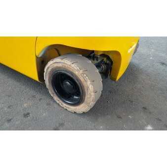 Electric - 4 wheels - Yale ERP 16 VF LWB (16)
