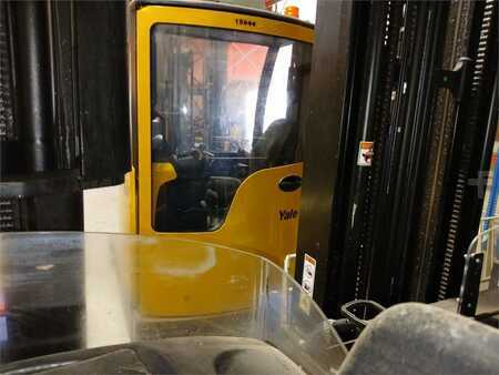 Schubmaststapler 2014  Yale MR16H (3)