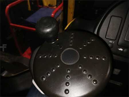 Schubmaststapler 2014  Yale MR16H (5)