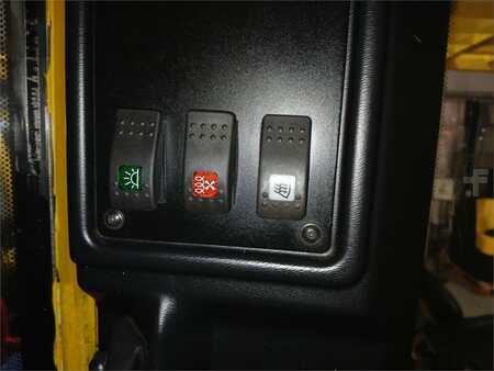 Schubmaststapler 2014  Yale MR16H (6)