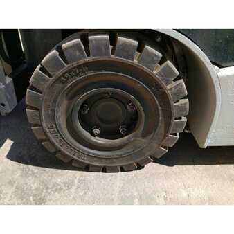 Outro 2015  Unicarriers A1N1L18Q (8)
