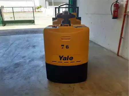 Recogepedido vertical - Yale MO20P (3)