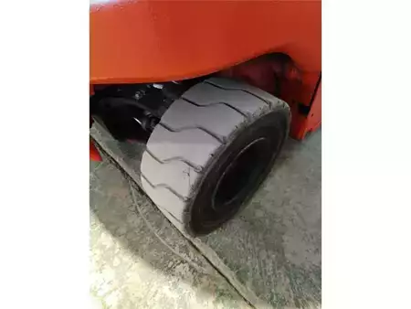 Eléctrica de 4 ruedas 2014  Toyota 8FBMT16T (8)