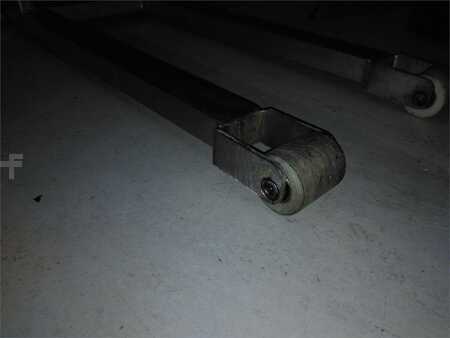 71930_840f8a7b-7.jpg?v=1765357748