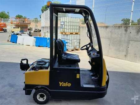 Trækker - Yale MT70 (3)