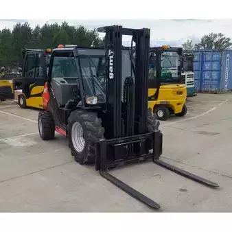 Terénní vysokozdvižný vozík 2020  Manitou MC 25-4 DK ST3A S1 (2)