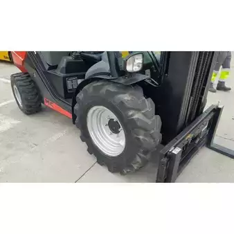 Terénní vysokozdvižný vozík 2020  Manitou MC 25-4 DK ST3A S1 (9)