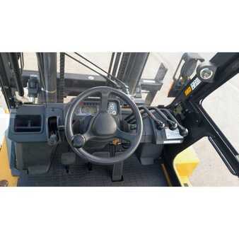 Carretilla todoterreno - CAT Lift Trucks DP70N1 (8)