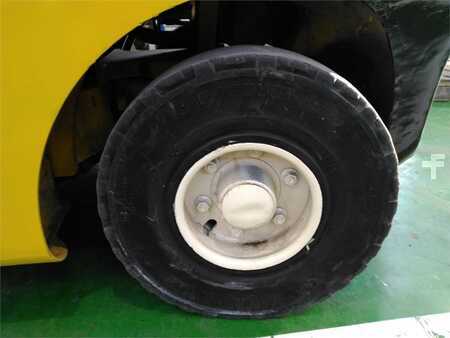 Empilhador diesel - Yale GDP30VX (9)