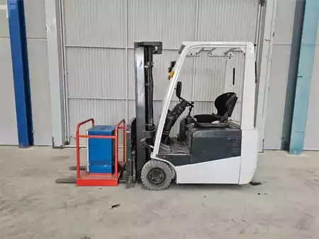 Miscelaneo 2015  Unicarriers A1N1L18Q (1)