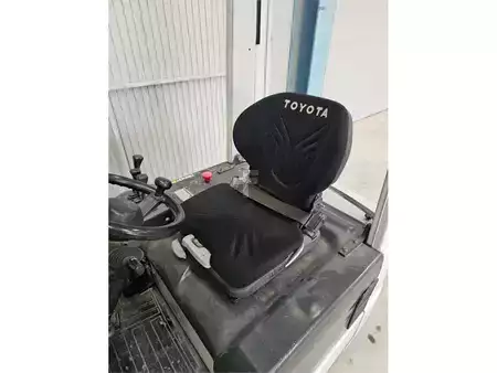 Miscelaneo 2015  Unicarriers A1N1L18Q (10)