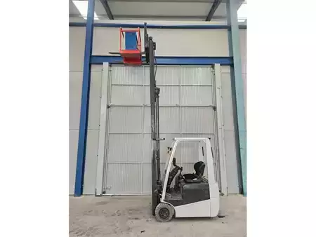 Miscelaneo 2015  Unicarriers A1N1L18Q (2)