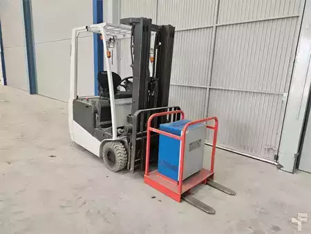 Miscelaneo 2015  Unicarriers A1N1L18Q (7)