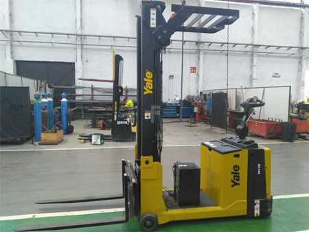 Stacker pedestre 2014  Yale MC12 (1)