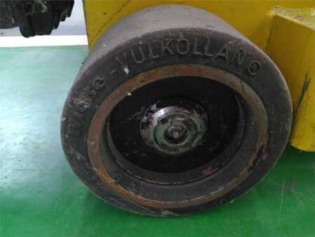 Stacker pedestre 2014  Yale MC12 (6)