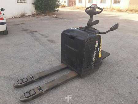 Lavtløftende truck - Hyster P2.0S (1)