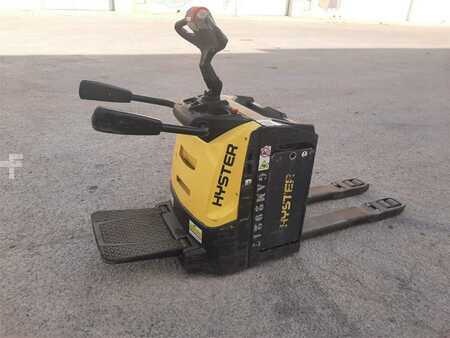 Lavtløftende truck - Hyster P2.0S (2)